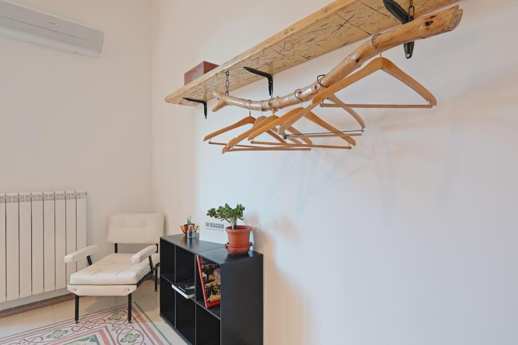 Ferienwohnung La Casuzza Del Borgo - Porto - Politeama Palermo Exterior foto